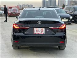 تۆیۆتا کامری